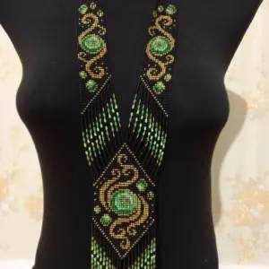 Maasai Beaded Necklace with Earrings